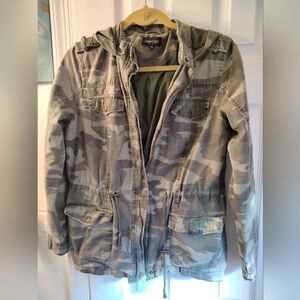 Women's New Look Size Medium Camo Jacket